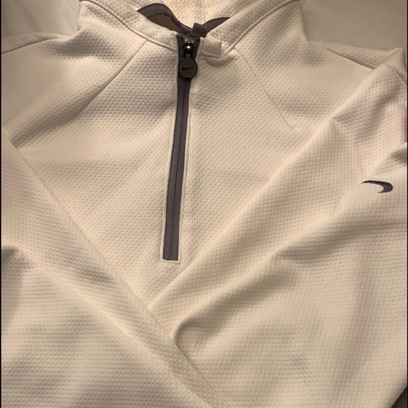 White and Grey NikeGolf Dri-Fit long sleeve - Picture 4 of 6